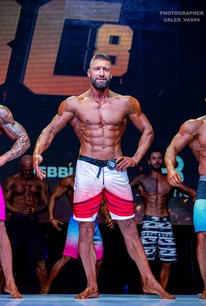 MEN‘S PHYSIQUE НОВИЧКИ